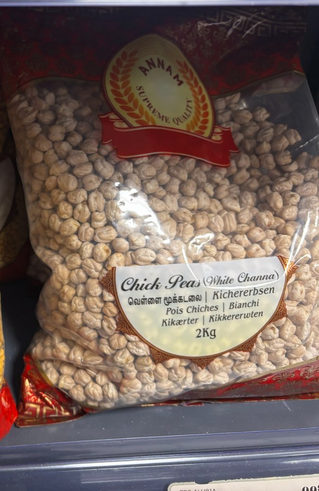 Annam Chick Peas (White Channa)