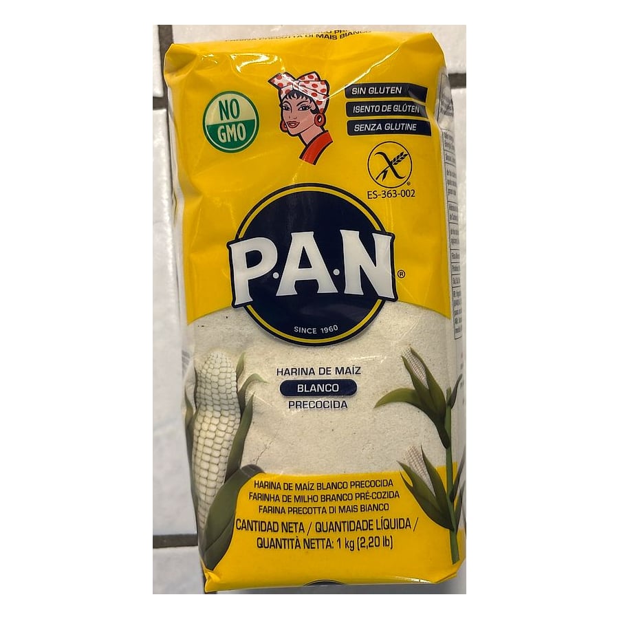 P.A.N. White Corn Meal (Precooked)
